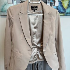 RW&CO Beige Blazer
